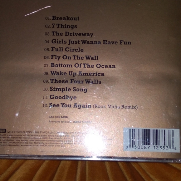 Miley Cyrus Breakout Album - Picture 2 of 3